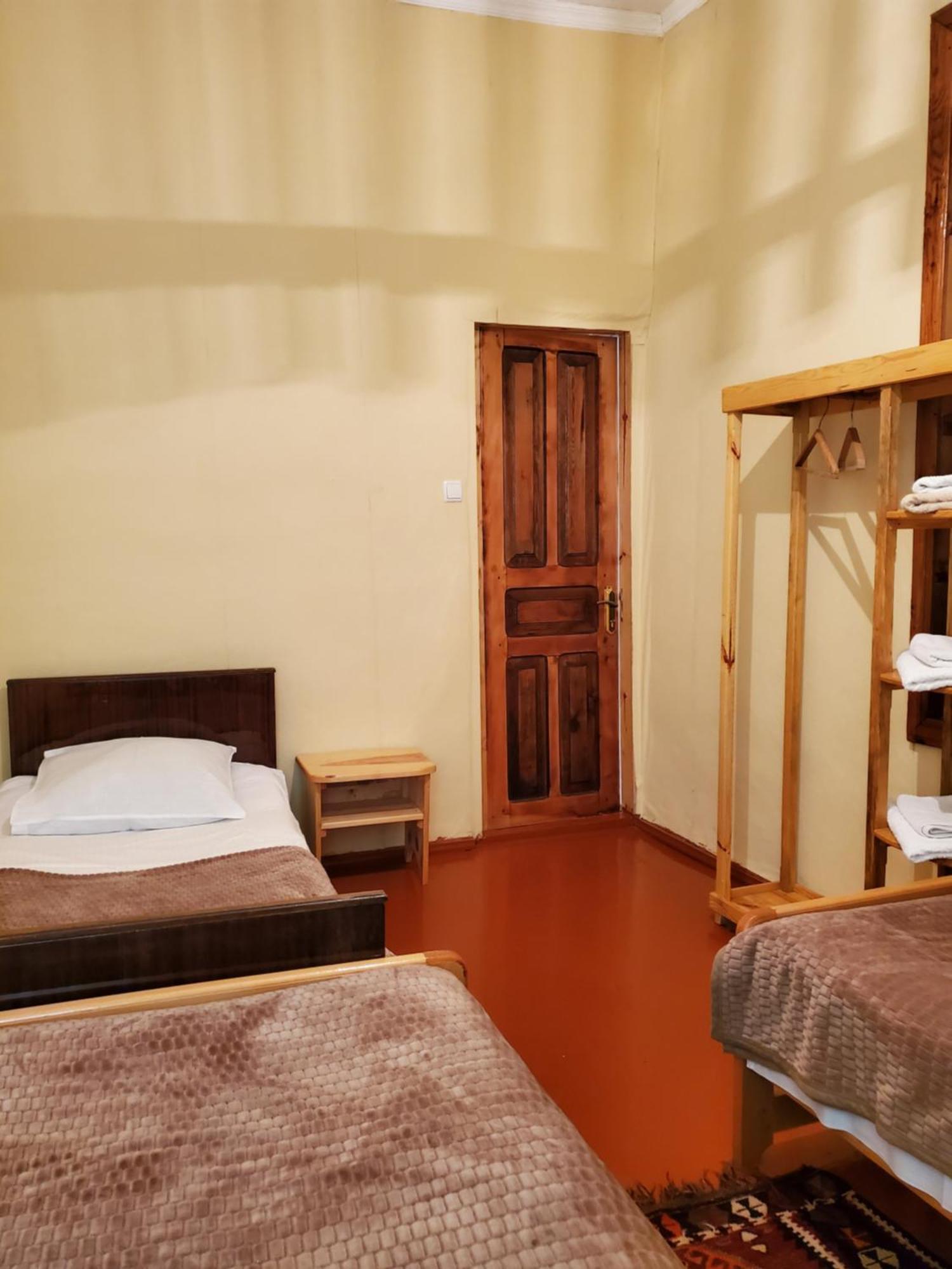 Ailama Guesthouse Mestia Kamer foto